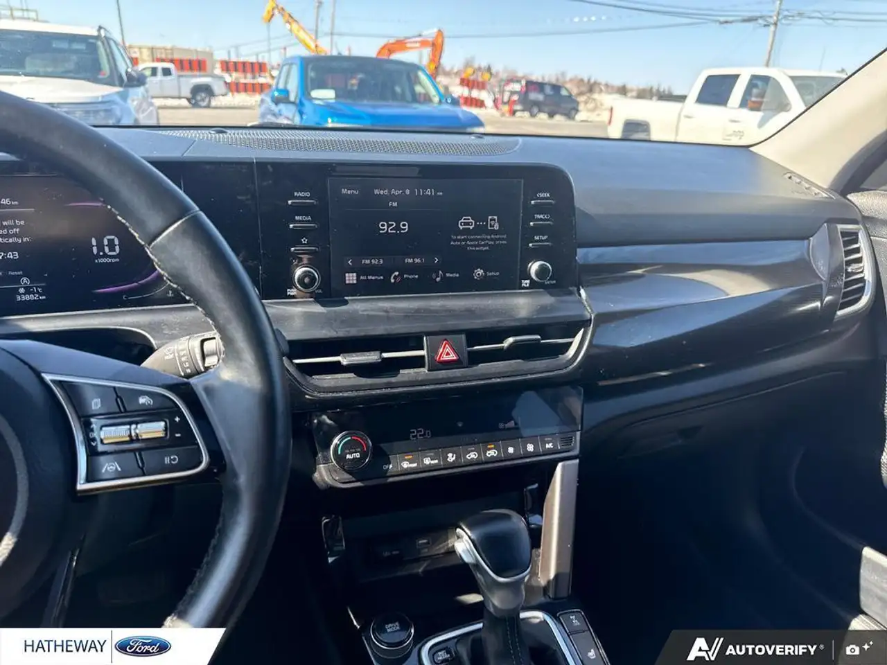 Kia Seltos снимка Kia Seltos