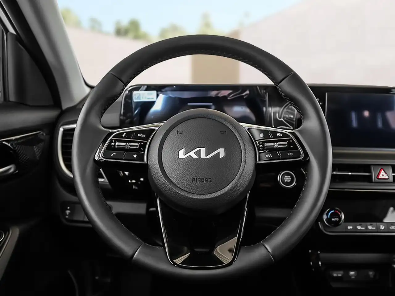 Kia Seltos fotografie Kia Seltos