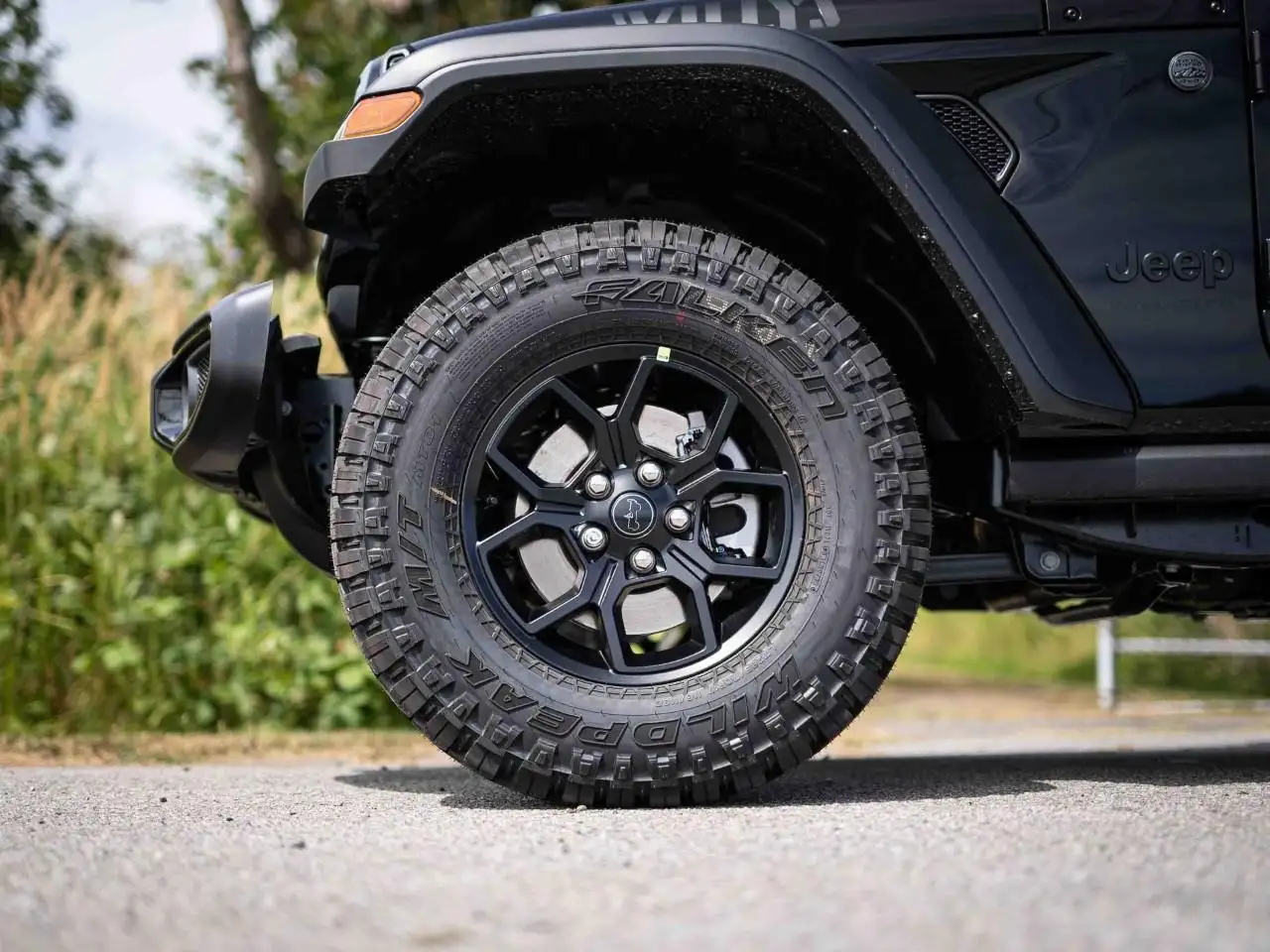 Jeep Wrangler снимка Jeep Wrangler