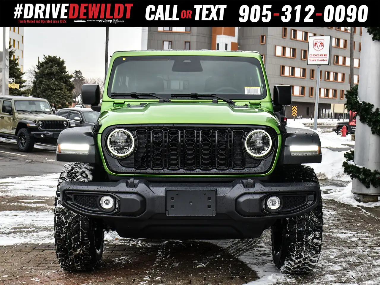 Jeep Wrangler снимка Jeep Wrangler
