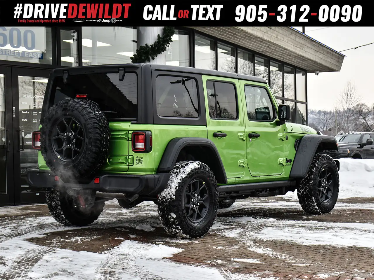 Jeep Wrangler снимка Jeep Wrangler