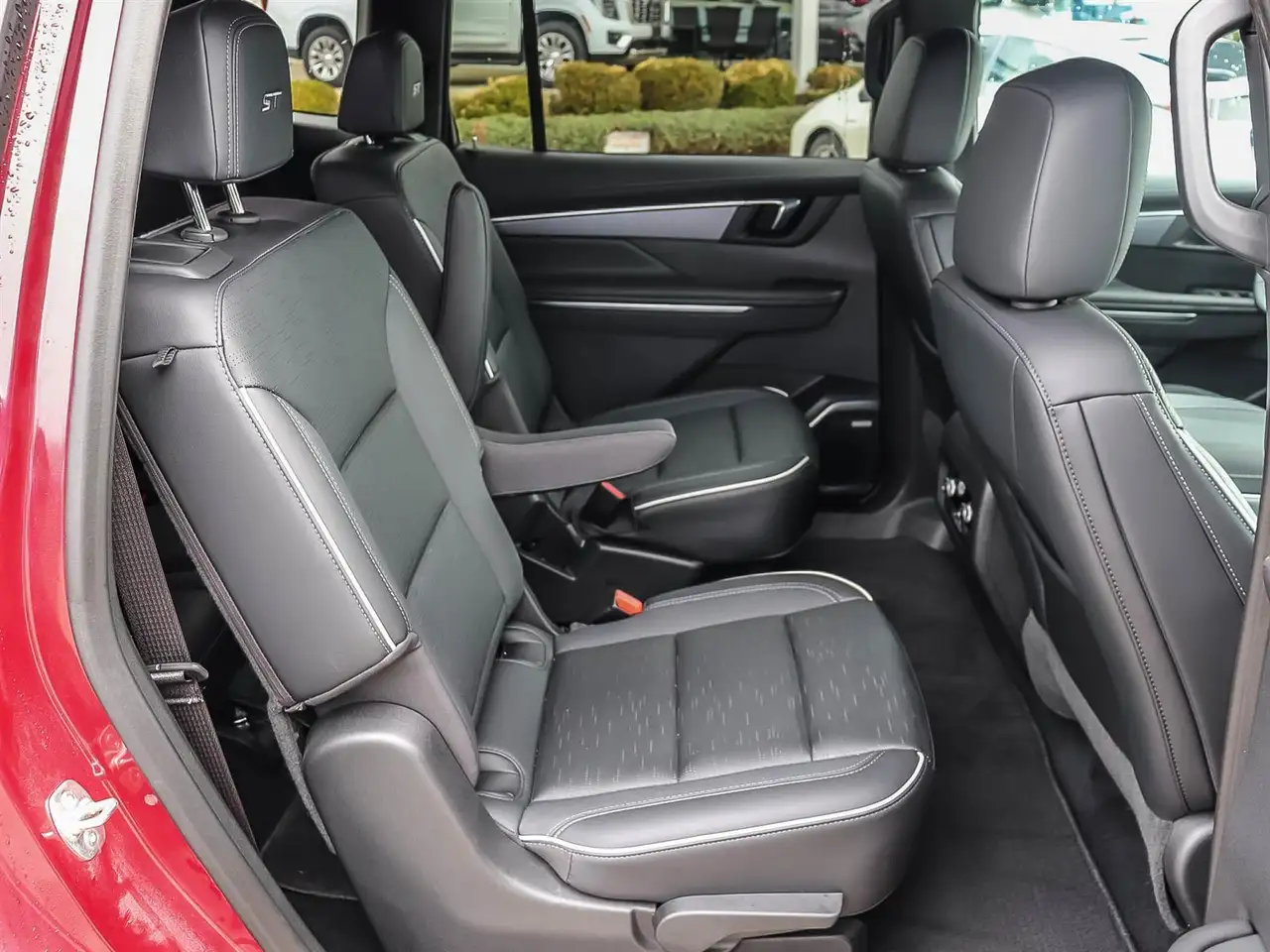 Buick Enclave снимка Buick Enclave