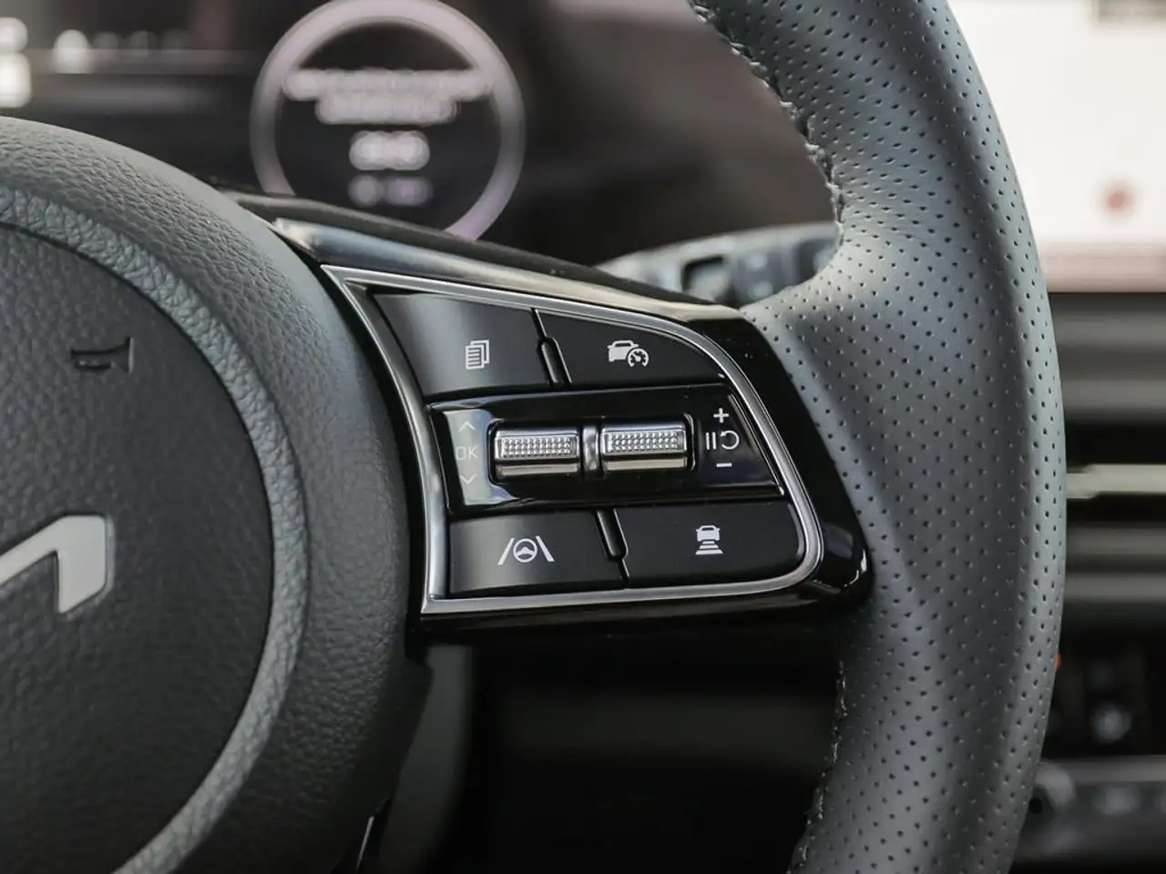 Kia Seltos снимка Kia Seltos