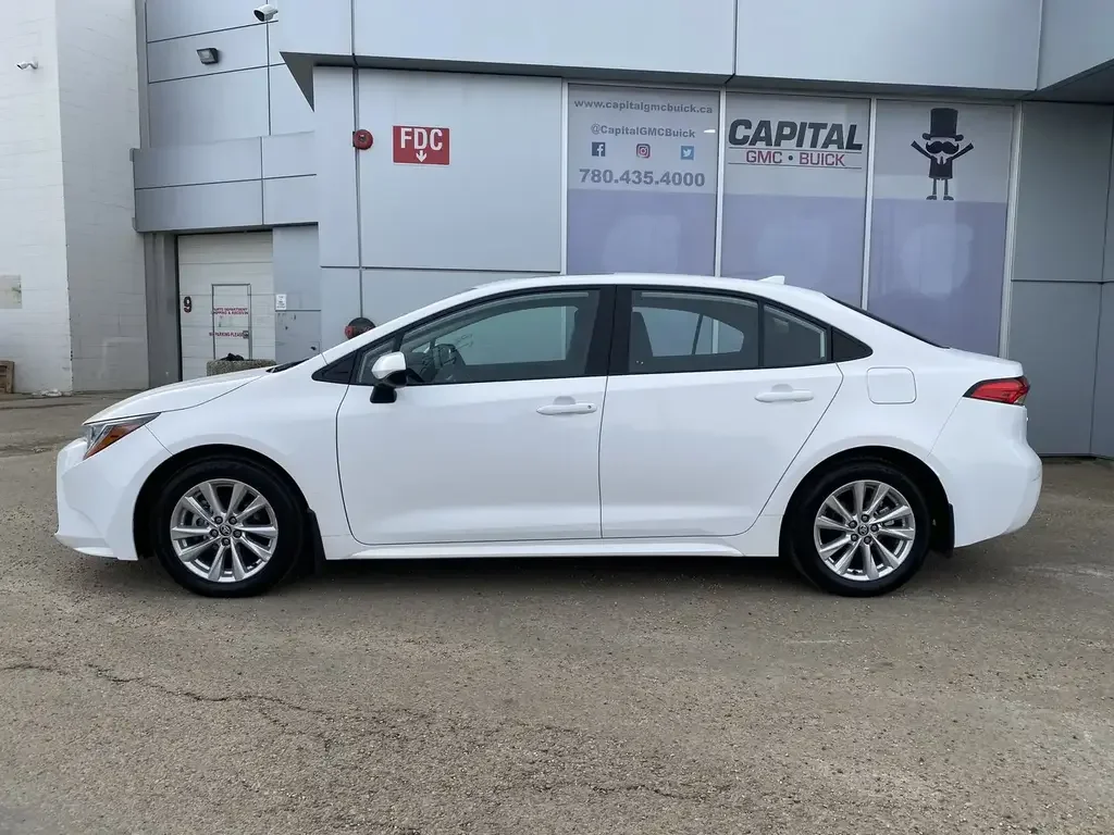 Toyota Corolla снимка Toyota Corolla