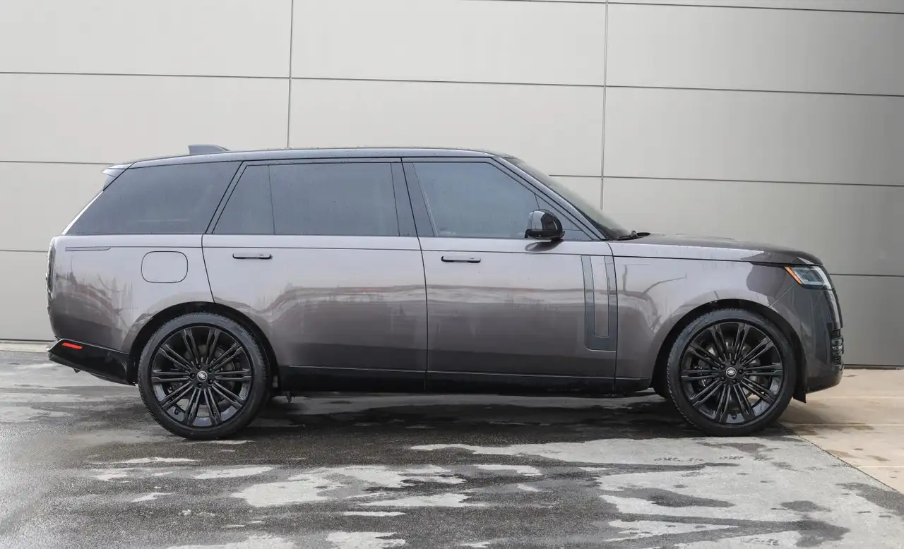 Land Rover Range Rover photo Land Rover Range Rover