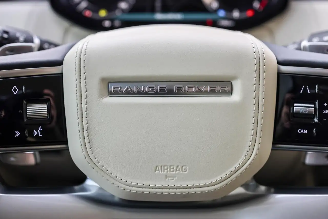 Land Rover Range Rover photo Land Rover Range Rover