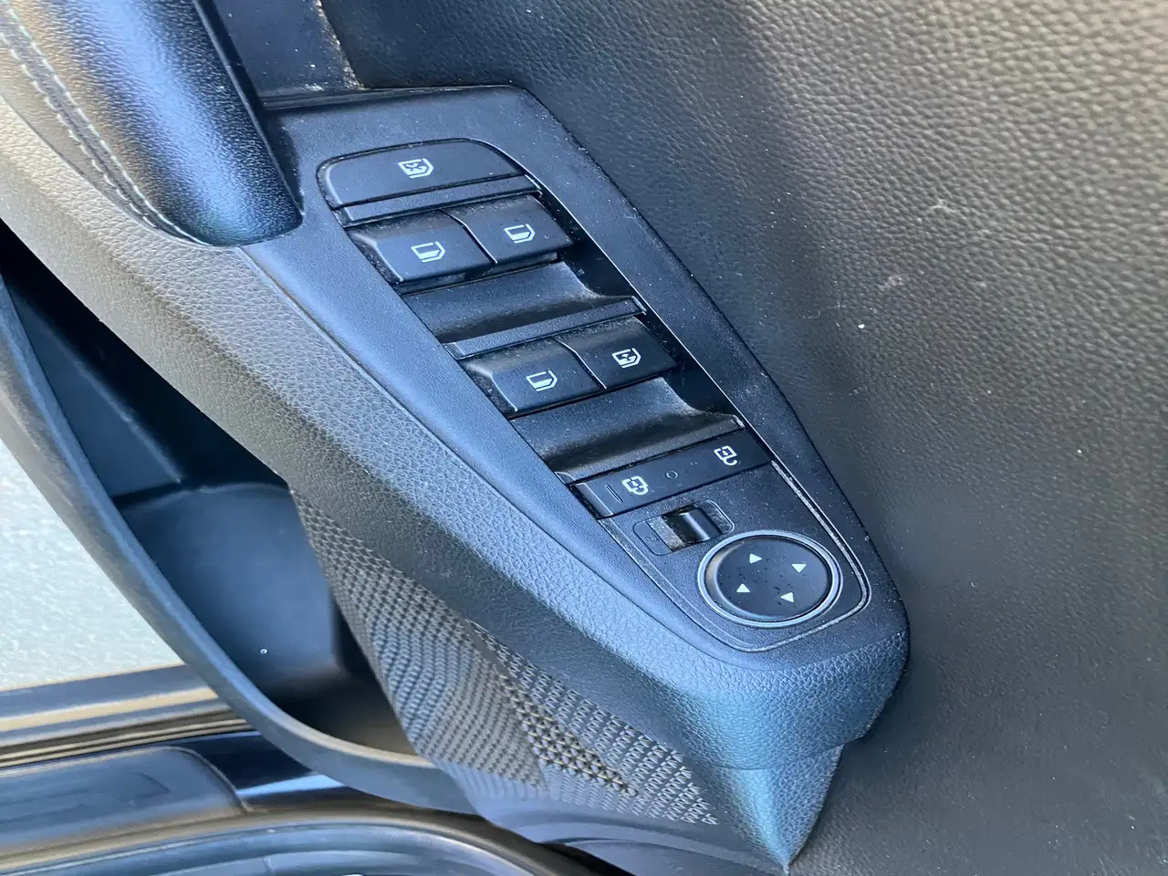 Kia Seltos снимка Kia Seltos
