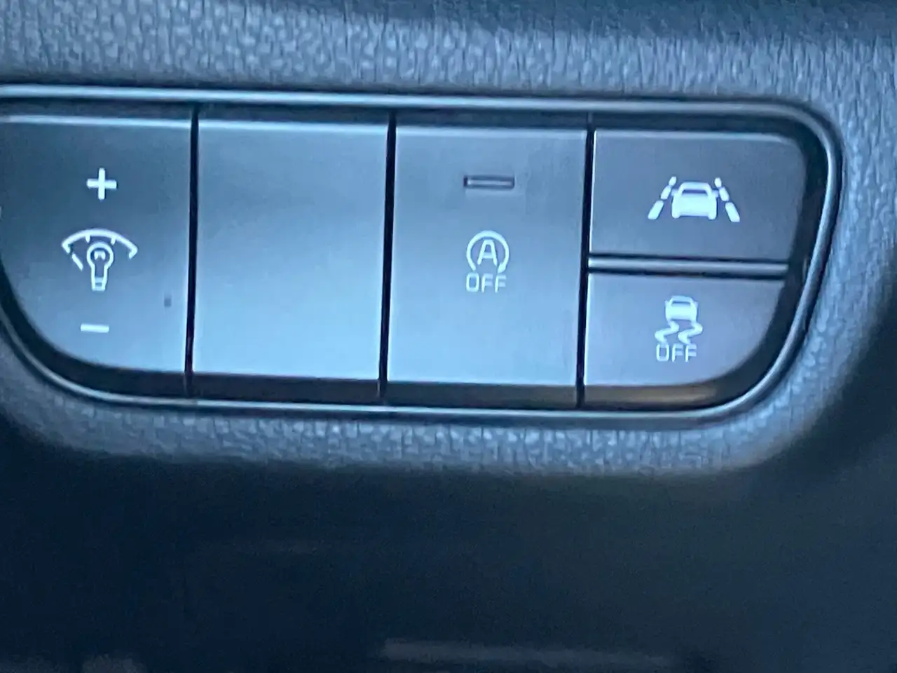 Kia Seltos снимка Kia Seltos