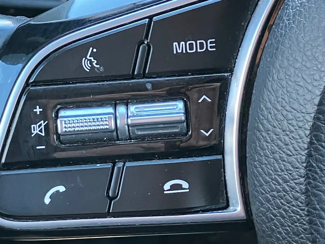 Kia Seltos снимка Kia Seltos