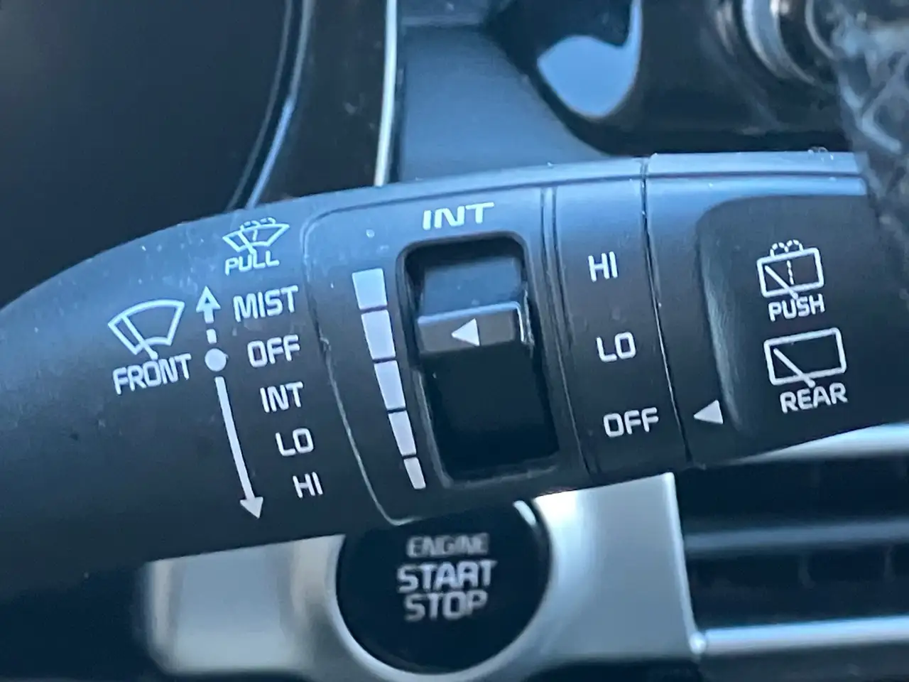 Kia Seltos снимка Kia Seltos