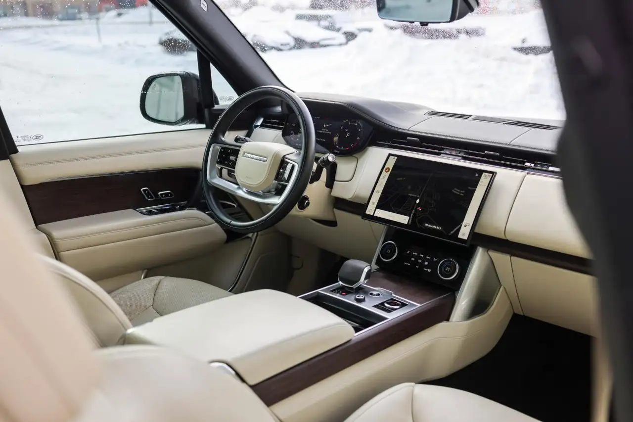 Land Rover Range Rover photo Land Rover Range Rover