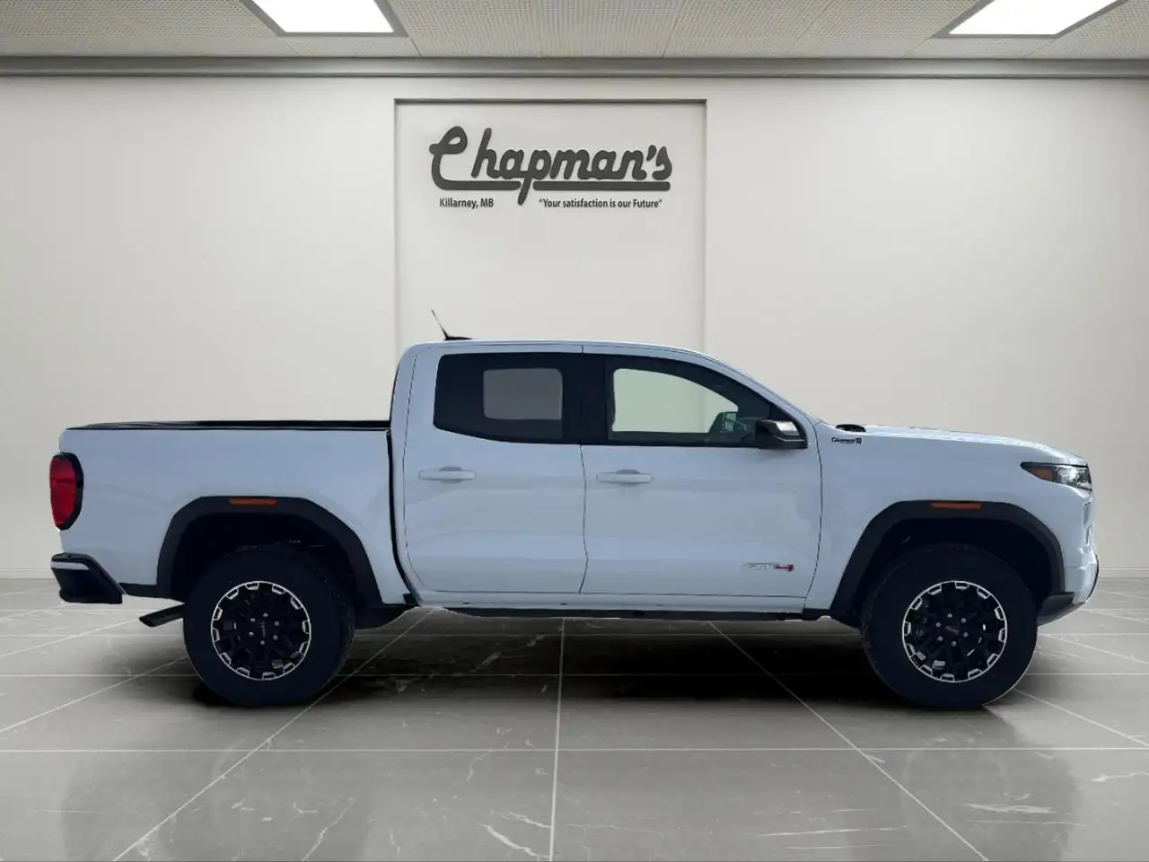 GMC Canyon снимка GMC Canyon