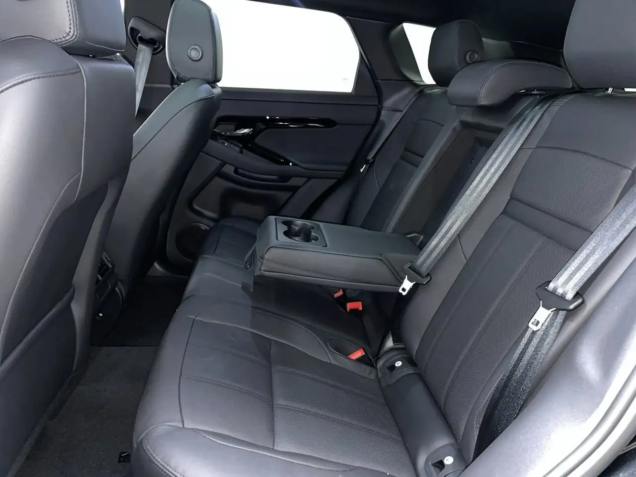 Land Rover Range Rover Evoque снимка Land Rover Range Rover Evoque