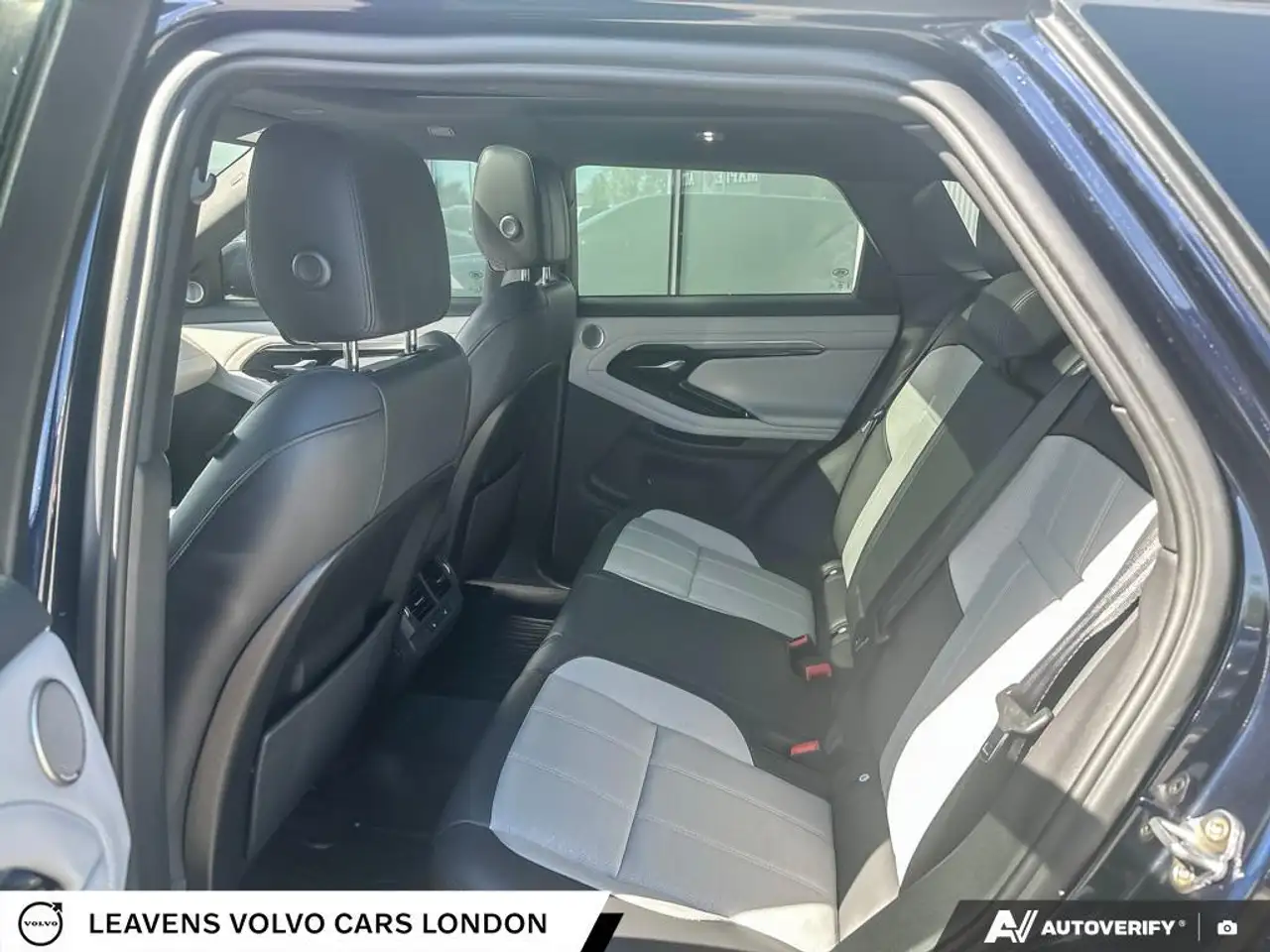 Land Rover Range Rover Evoque снимка Land Rover Range Rover Evoque
