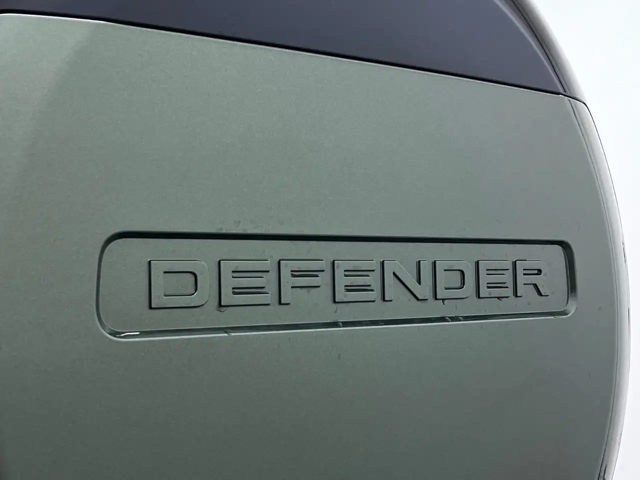 Land Rover Defender снимка Land Rover Defender