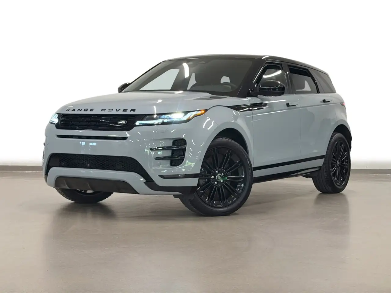 2025 Land Rover Range Rover Evoque