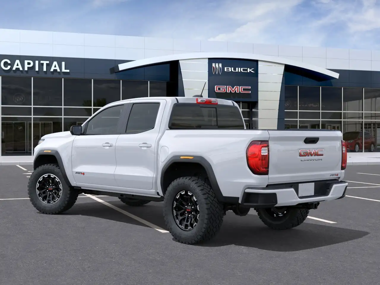 GMC Canyon photo GMC Canyon