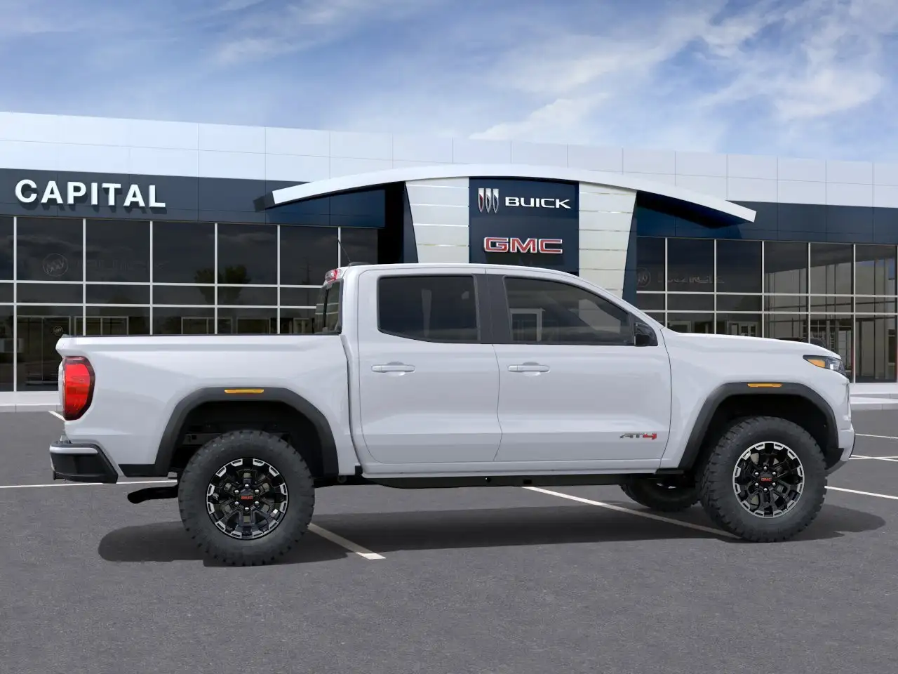 GMC Canyon photo GMC Canyon