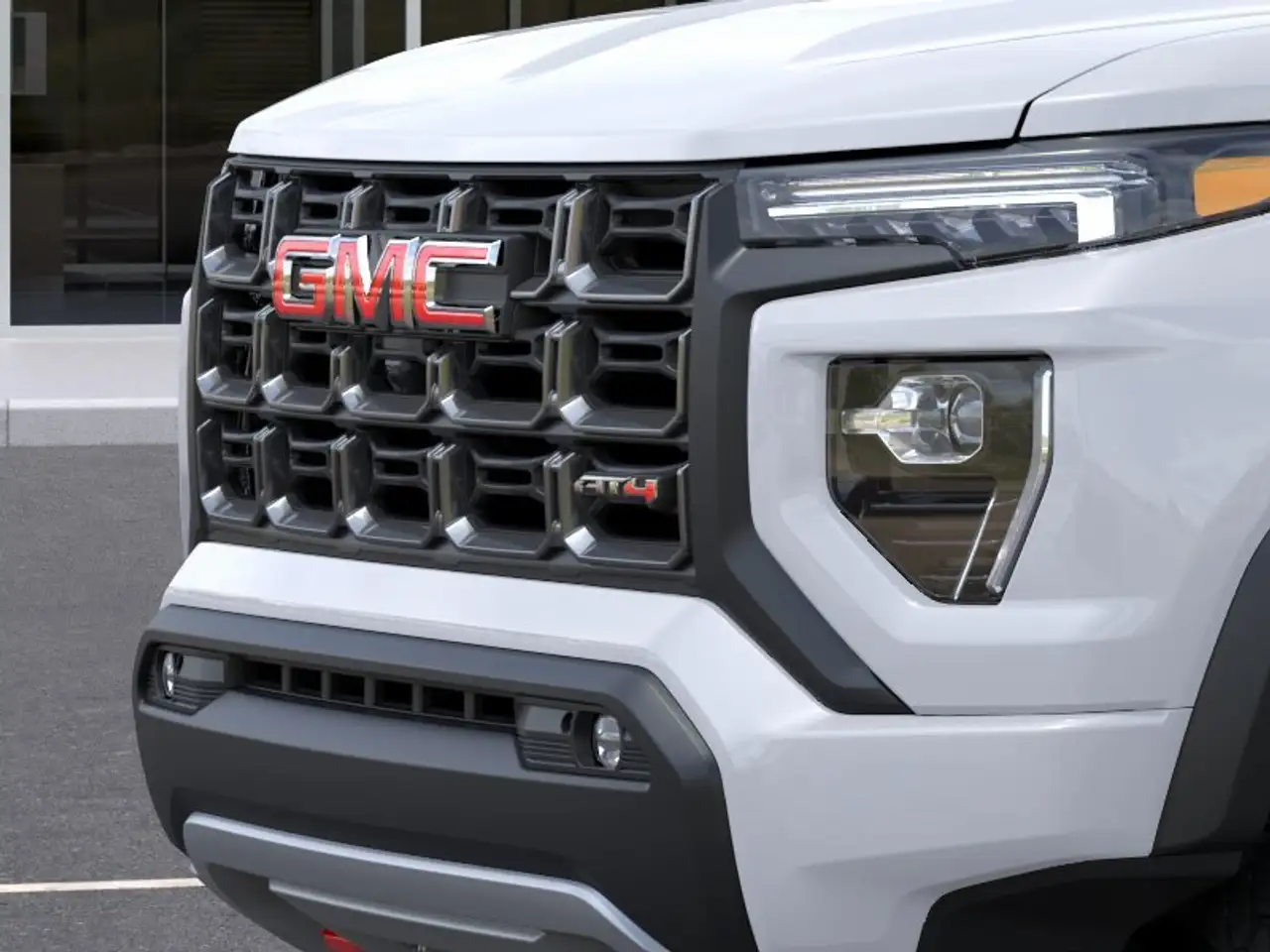 GMC Canyon photo GMC Canyon