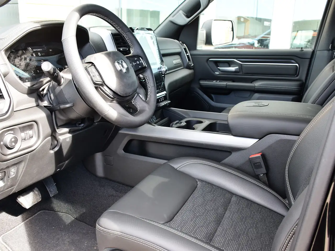 RAM 1500 photo RAM 1500