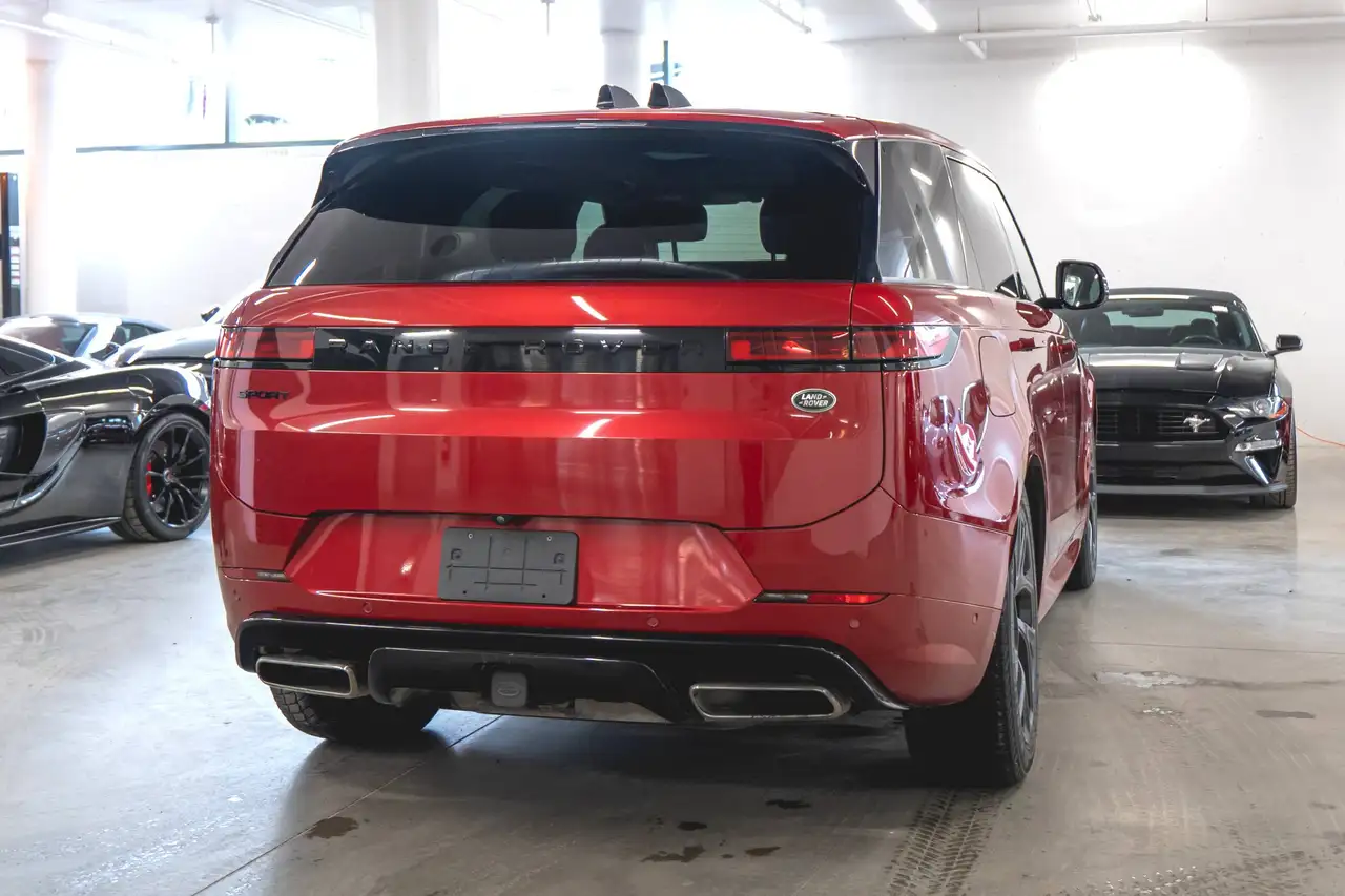 Land Rover Range Rover Sport photo Land Rover Range Rover Sport