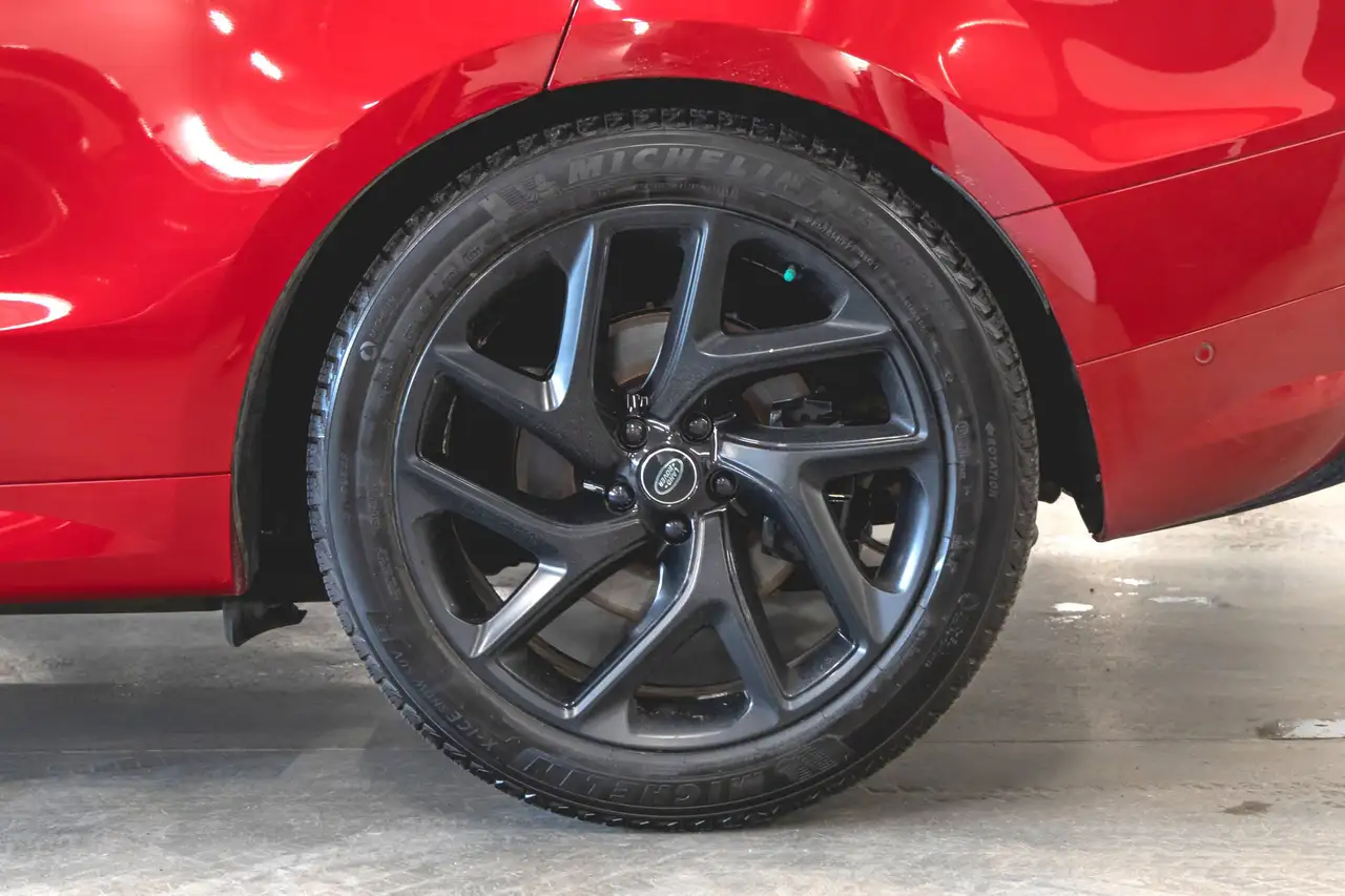 Land Rover Range Rover Sport photo Land Rover Range Rover Sport