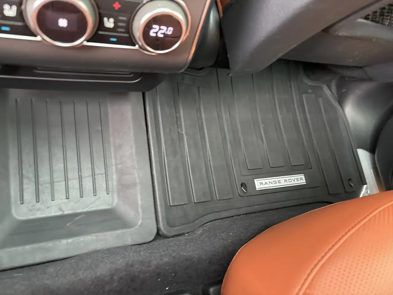 Land Rover Range Rover Sport снимка Land Rover Range Rover Sport