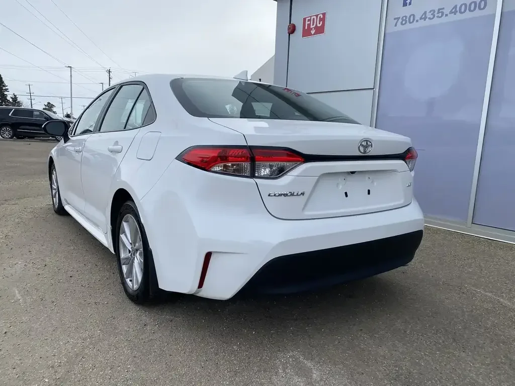 Toyota Corolla снимка Toyota Corolla