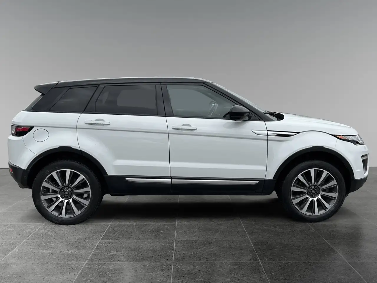 Land Rover Range Rover Evoque снимка Land Rover Range Rover Evoque