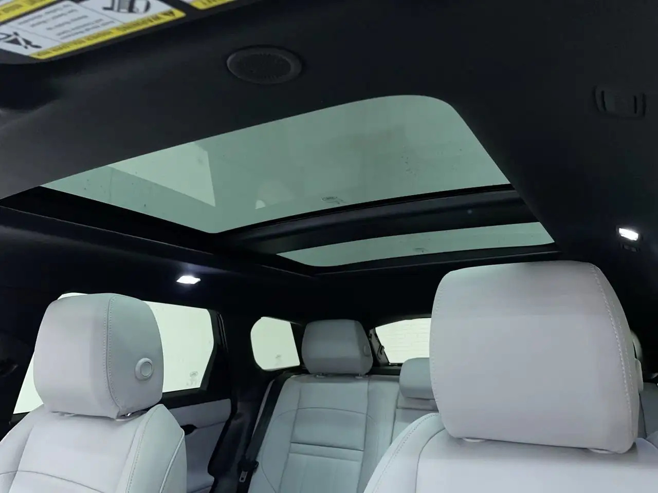 Land Rover Range Rover Evoque снимка Land Rover Range Rover Evoque