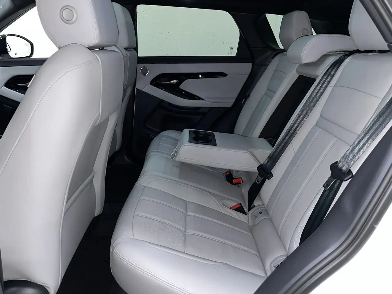 Land Rover Range Rover Evoque снимка Land Rover Range Rover Evoque