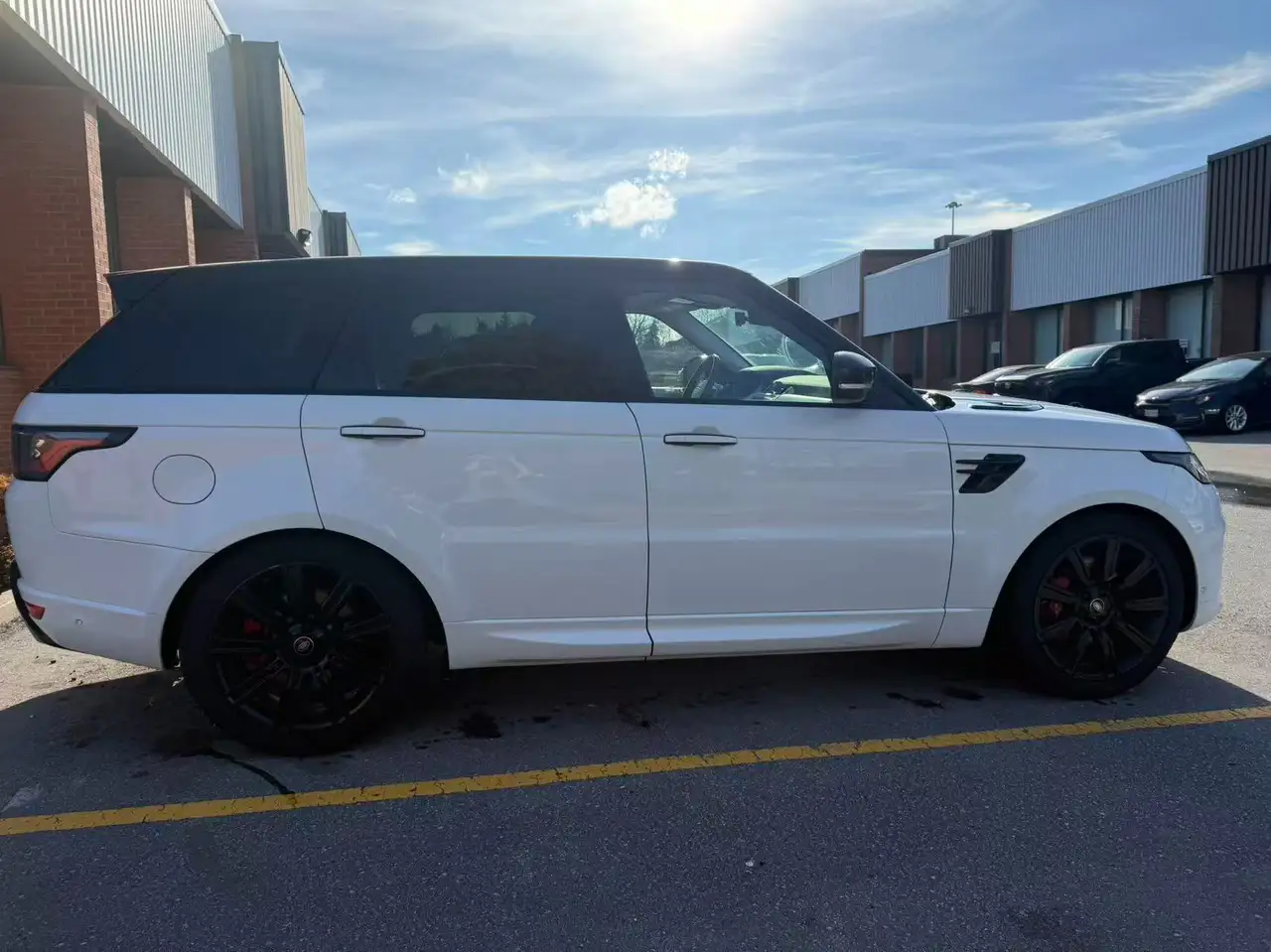 Land Rover Range Rover Sport снимка Land Rover Range Rover Sport