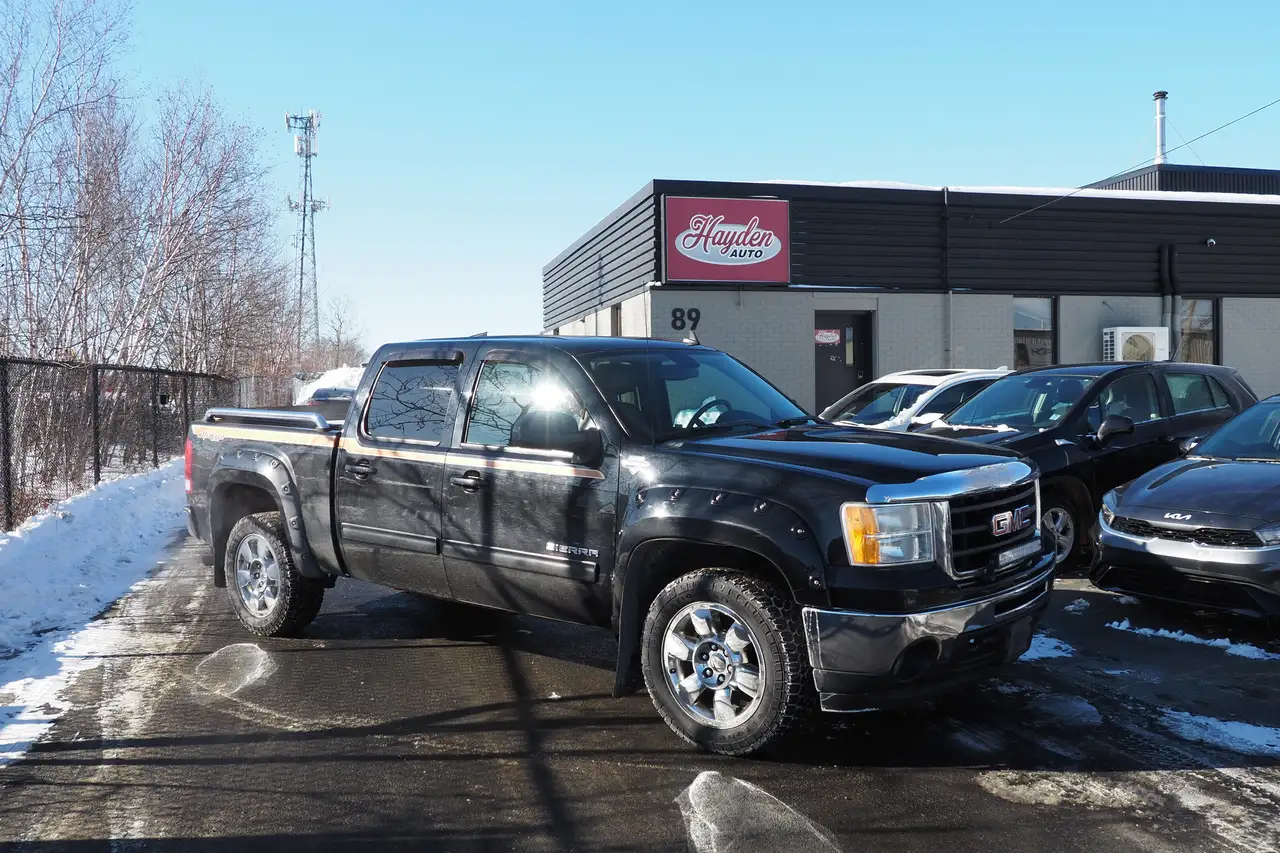 GMC Sierra 1500 photo GMC Sierra 1500