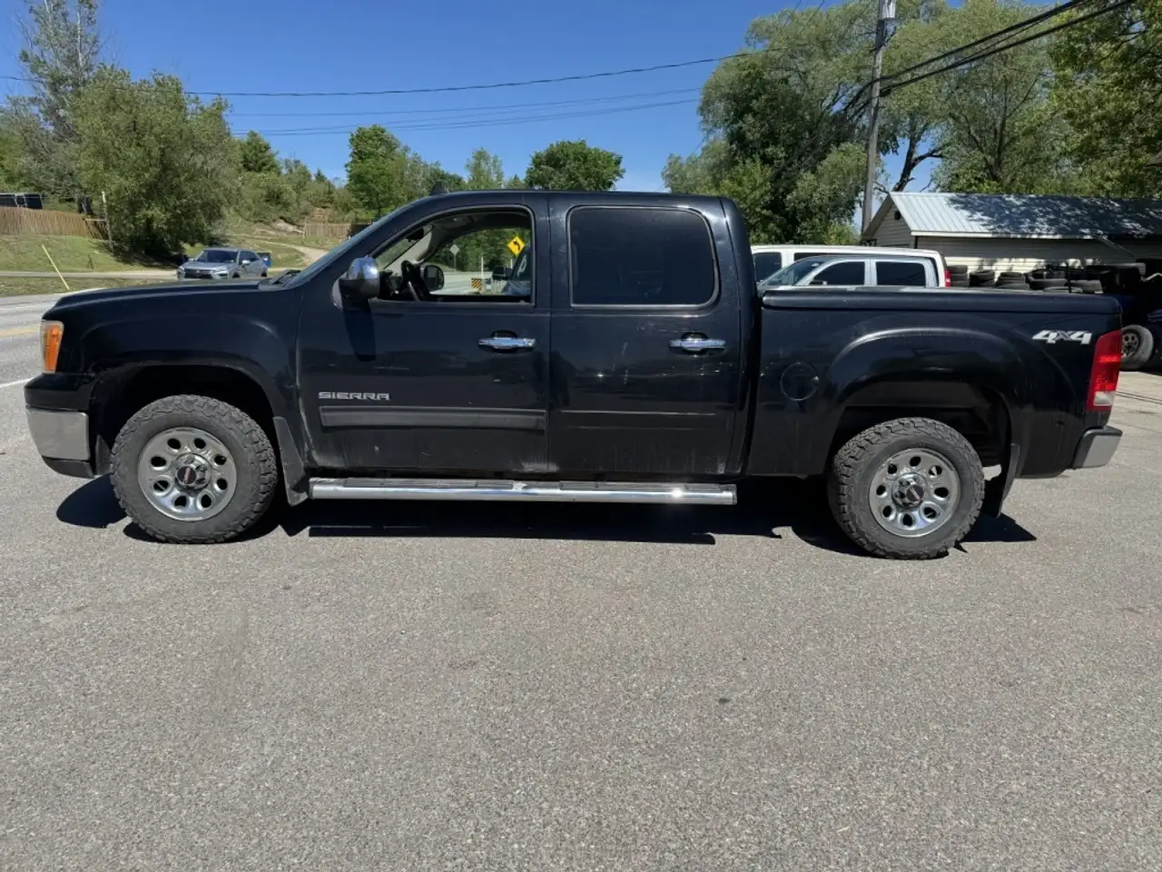 GMC Sierra 1500 photo GMC Sierra 1500