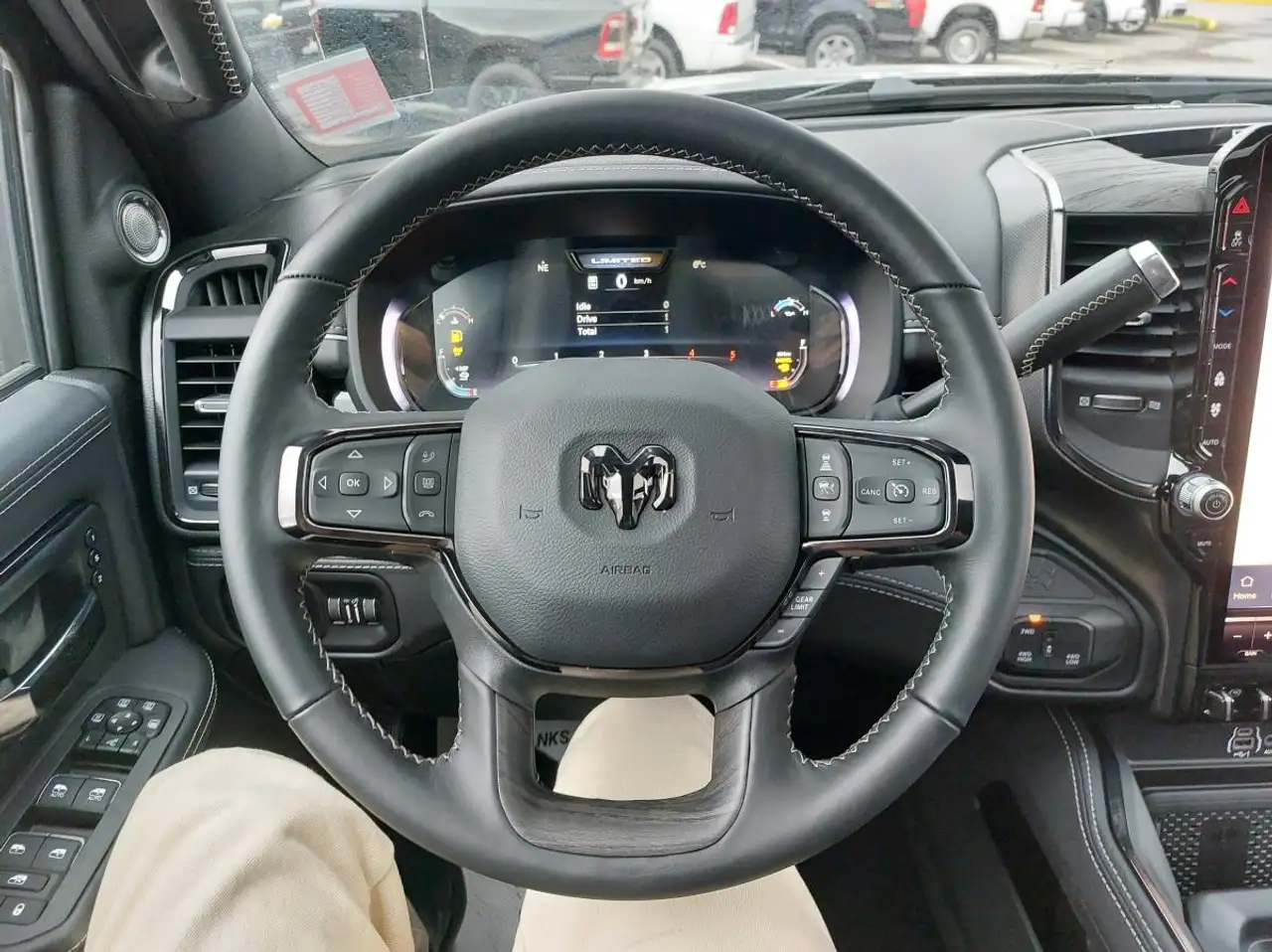 RAM 3500 снимка RAM 3500