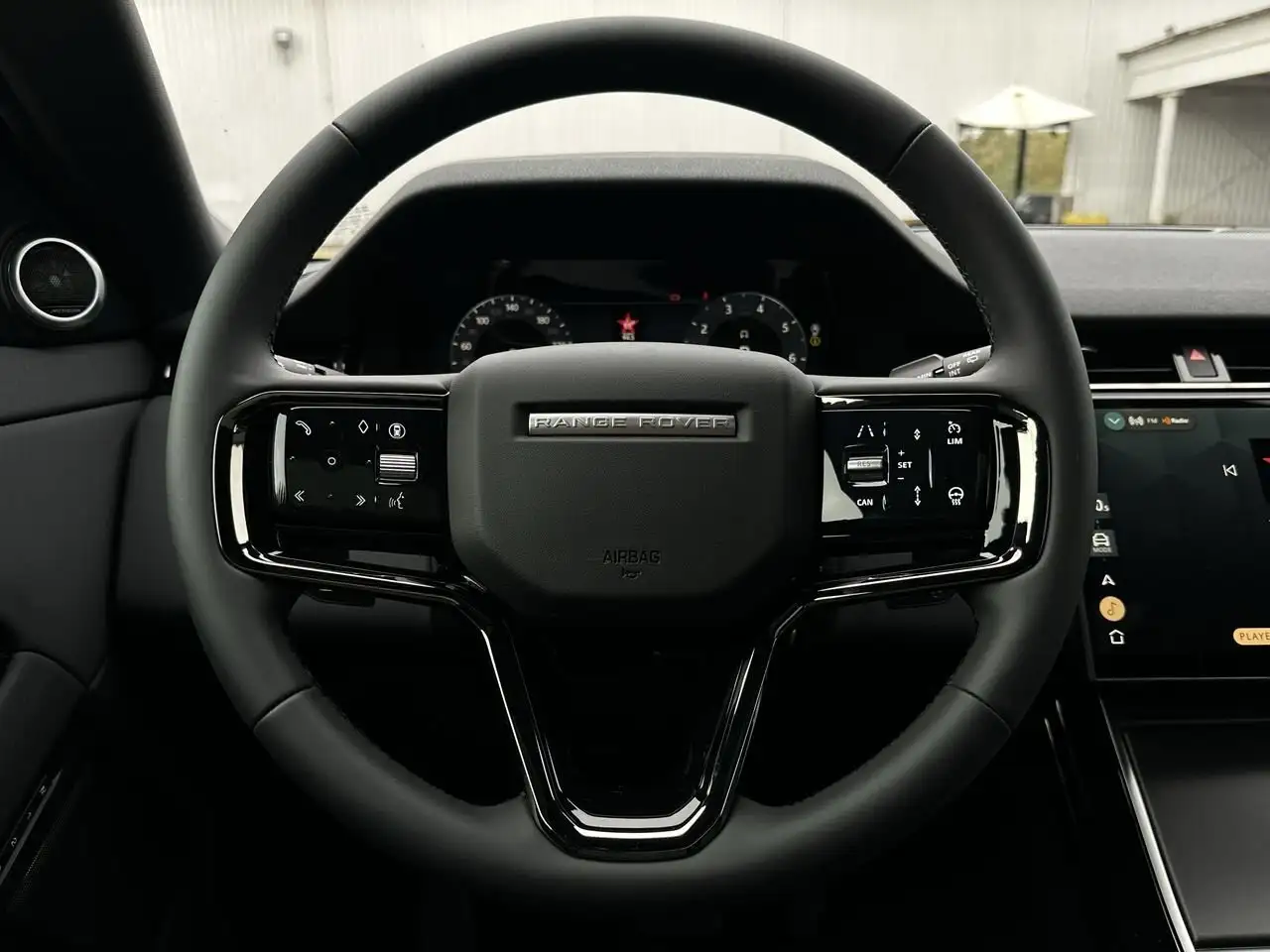 Land Rover Range Rover Evoque снимка Land Rover Range Rover Evoque