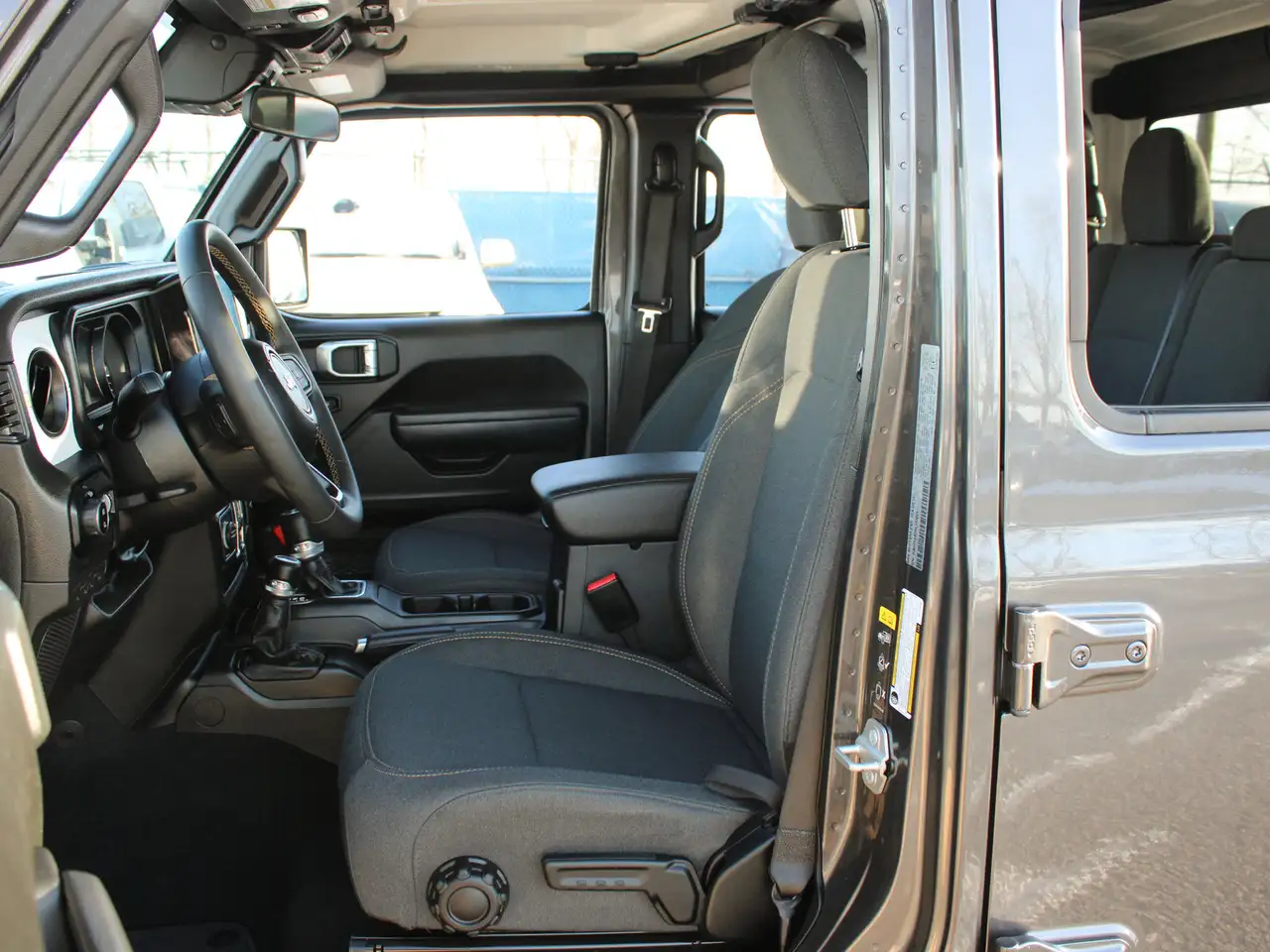 Jeep Gladiator photo Jeep Gladiator