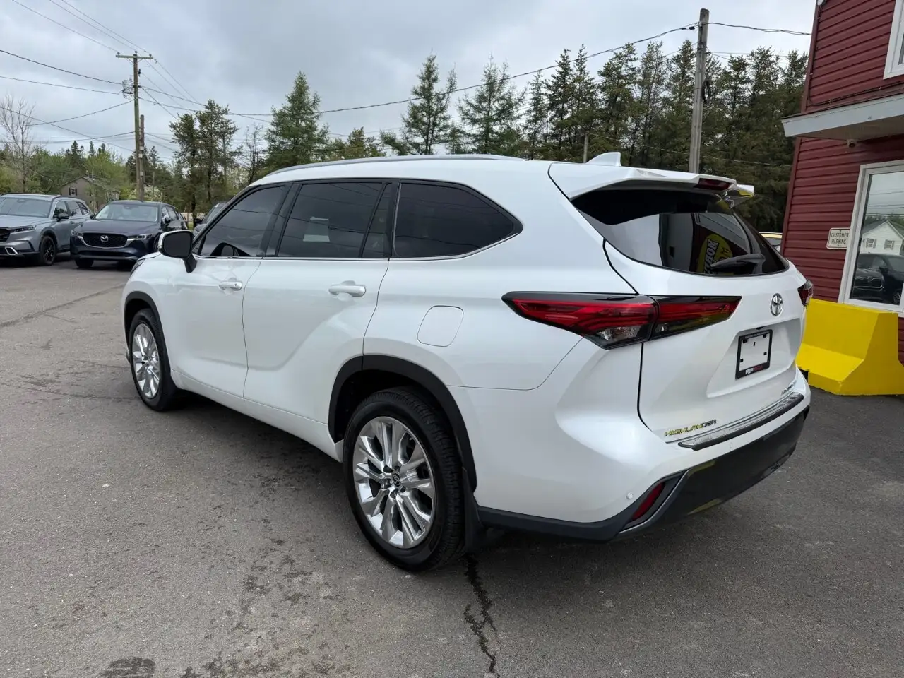 Toyota Highlander снимка Toyota Highlander