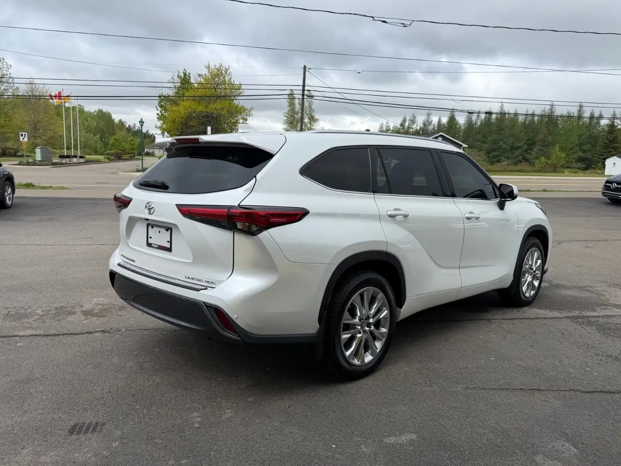 Toyota Highlander снимка Toyota Highlander