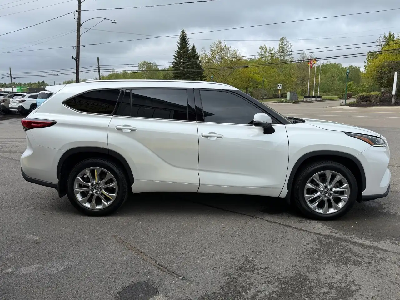Toyota Highlander снимка Toyota Highlander