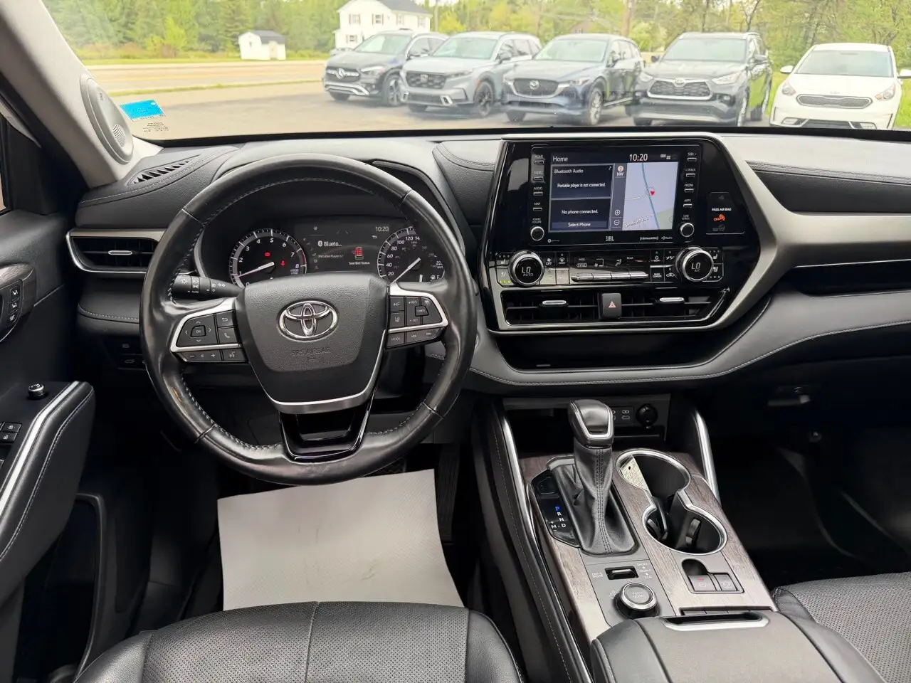 Toyota Highlander снимка Toyota Highlander