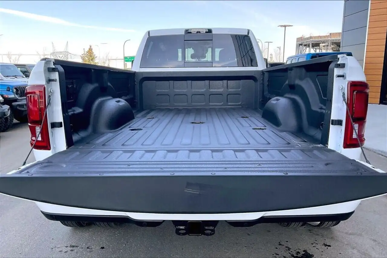 RAM 3500 снимка RAM 3500