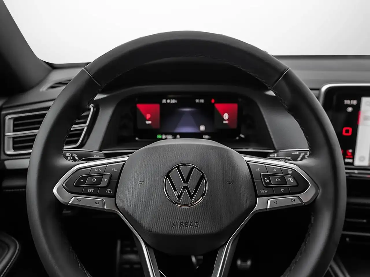 Volkswagen Atlas снимка Volkswagen Atlas