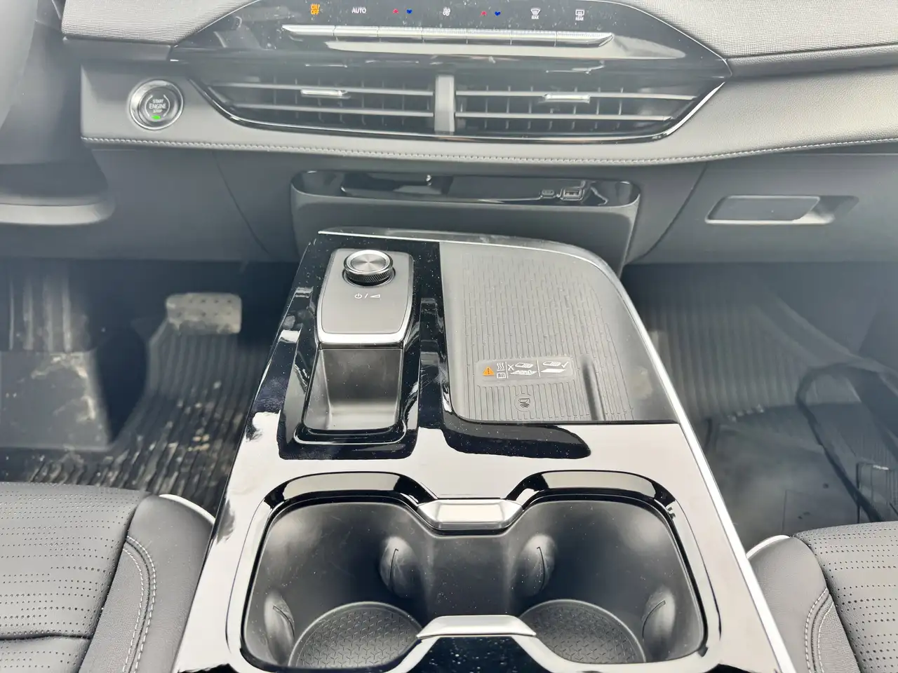 Buick Enclave fotografie Buick Enclave
