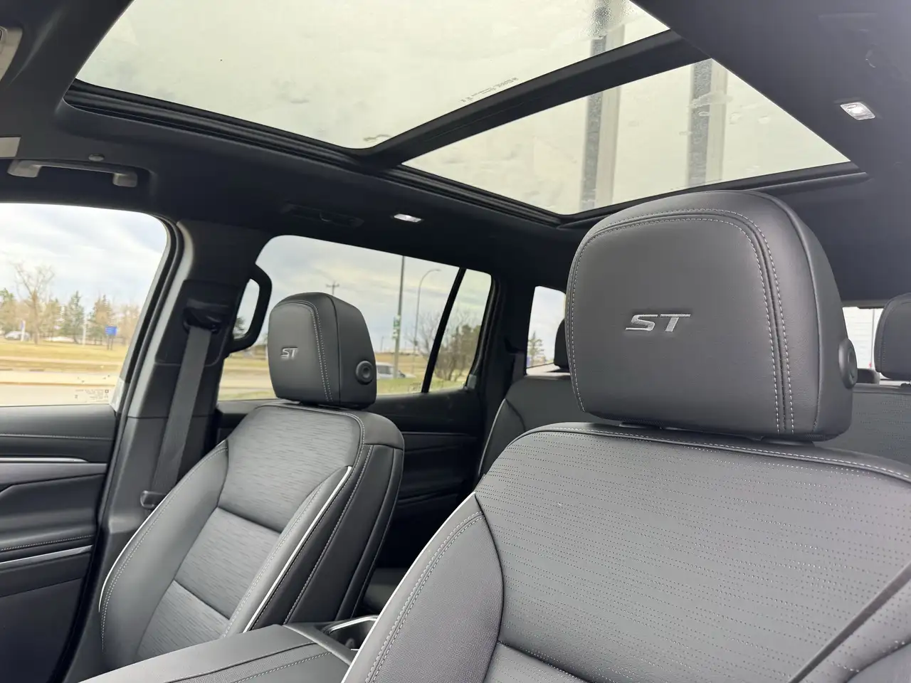 Buick Enclave fotografie Buick Enclave
