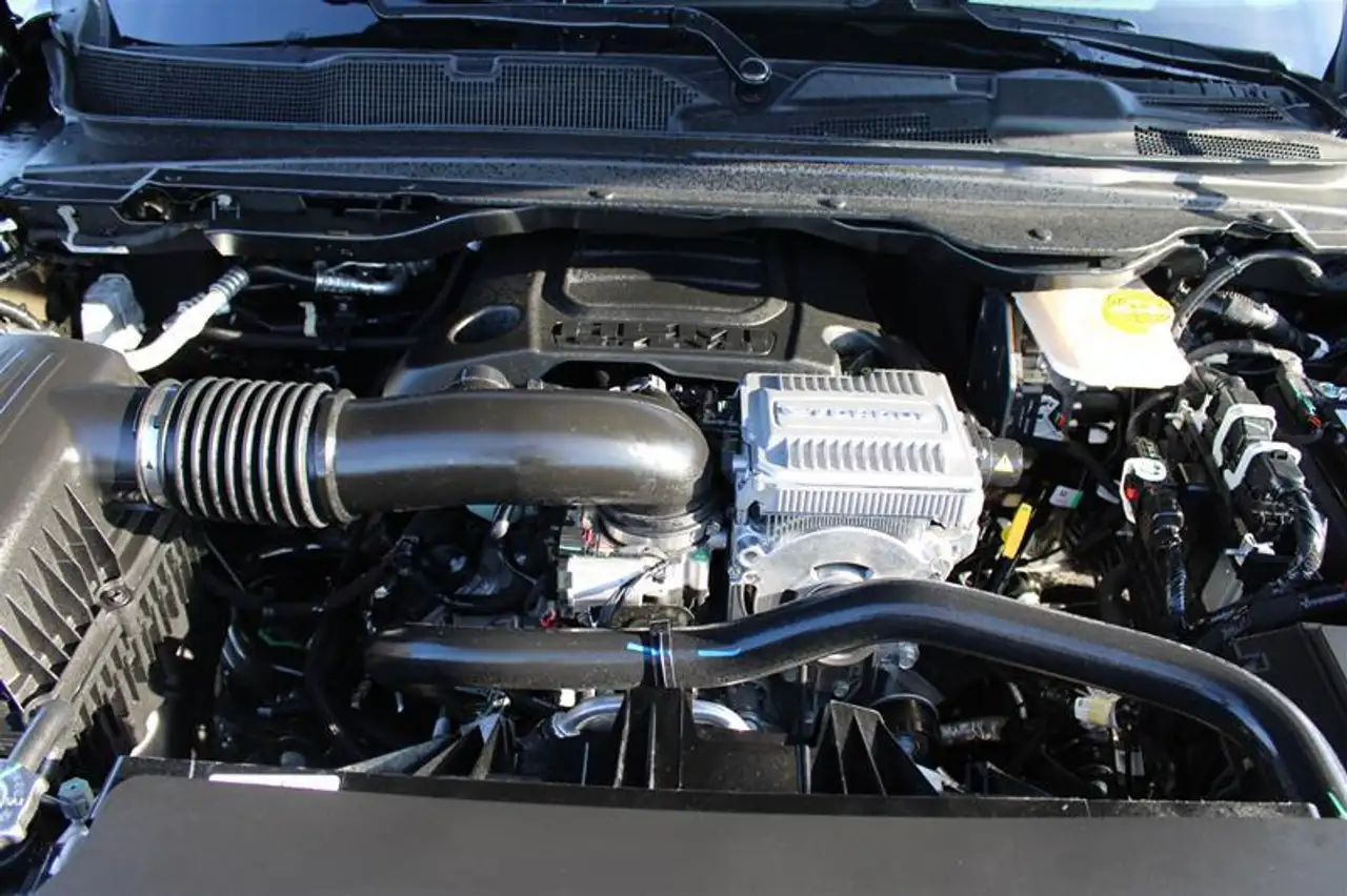 RAM 1500 fotografie RAM 1500