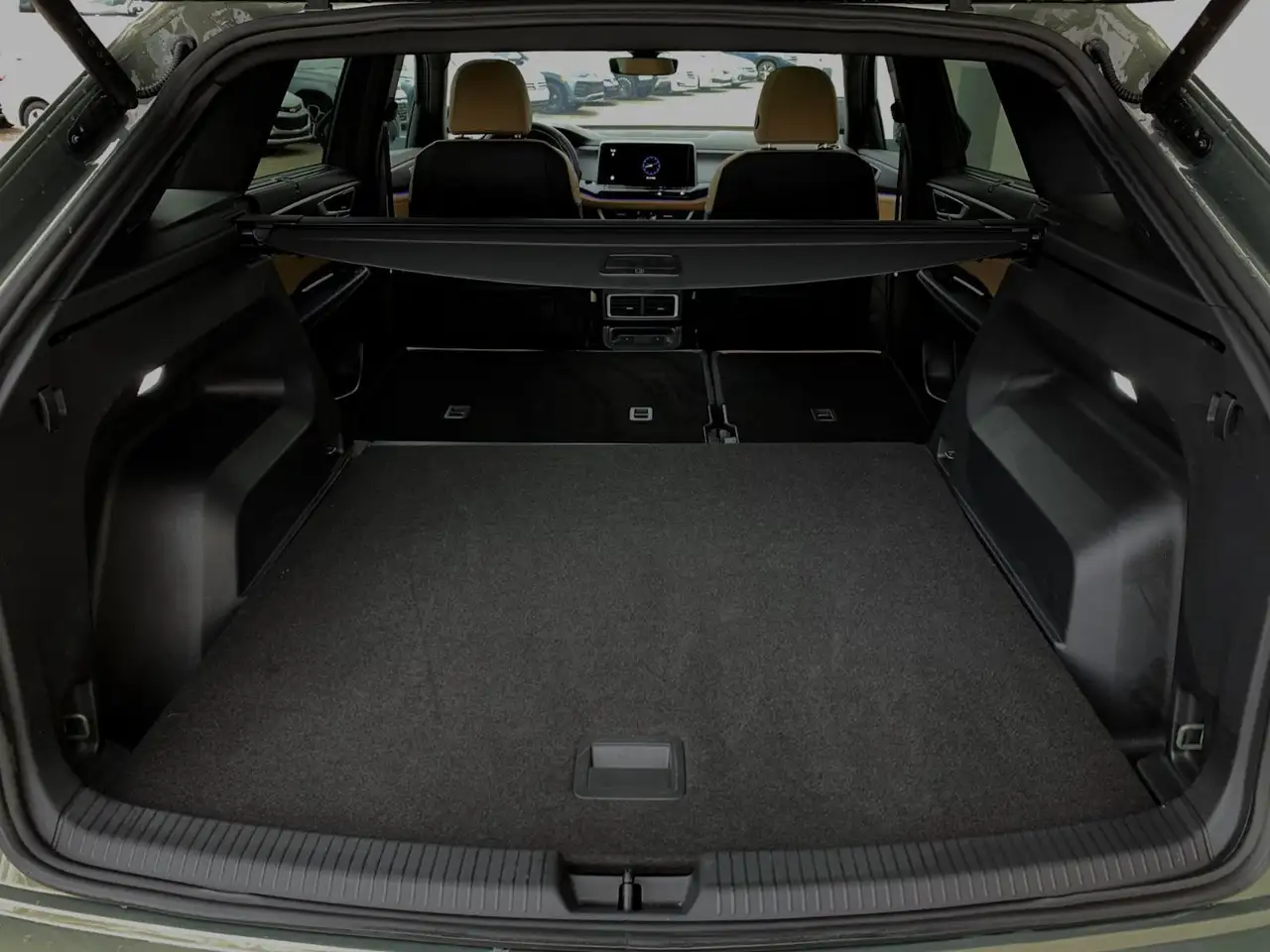 Volkswagen Atlas снимка Volkswagen Atlas