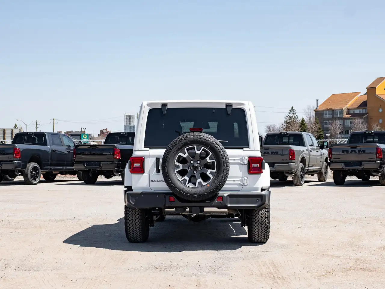 Jeep Wrangler photo Jeep Wrangler