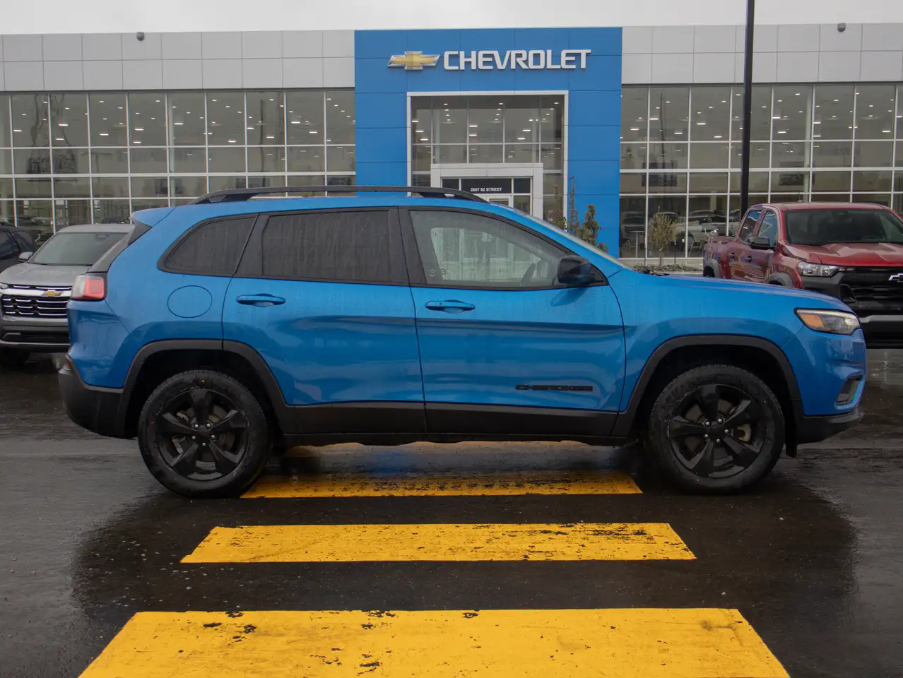 Jeep Cherokee снимка Jeep Cherokee
