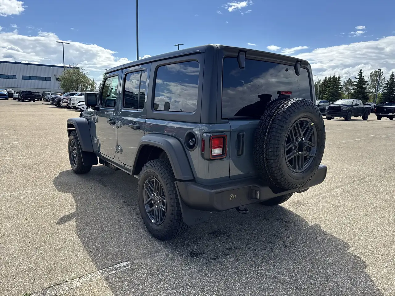 Jeep Wrangler photo Jeep Wrangler